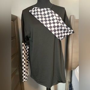 Shein long sleeve shirt. New!